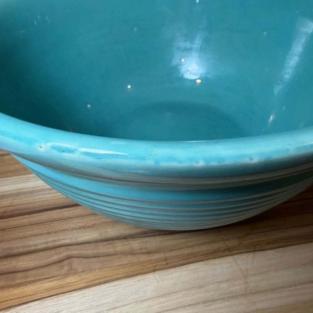 Vintage Aqua Turquoise Ribbed Pottery Mixing Bowl 10.5